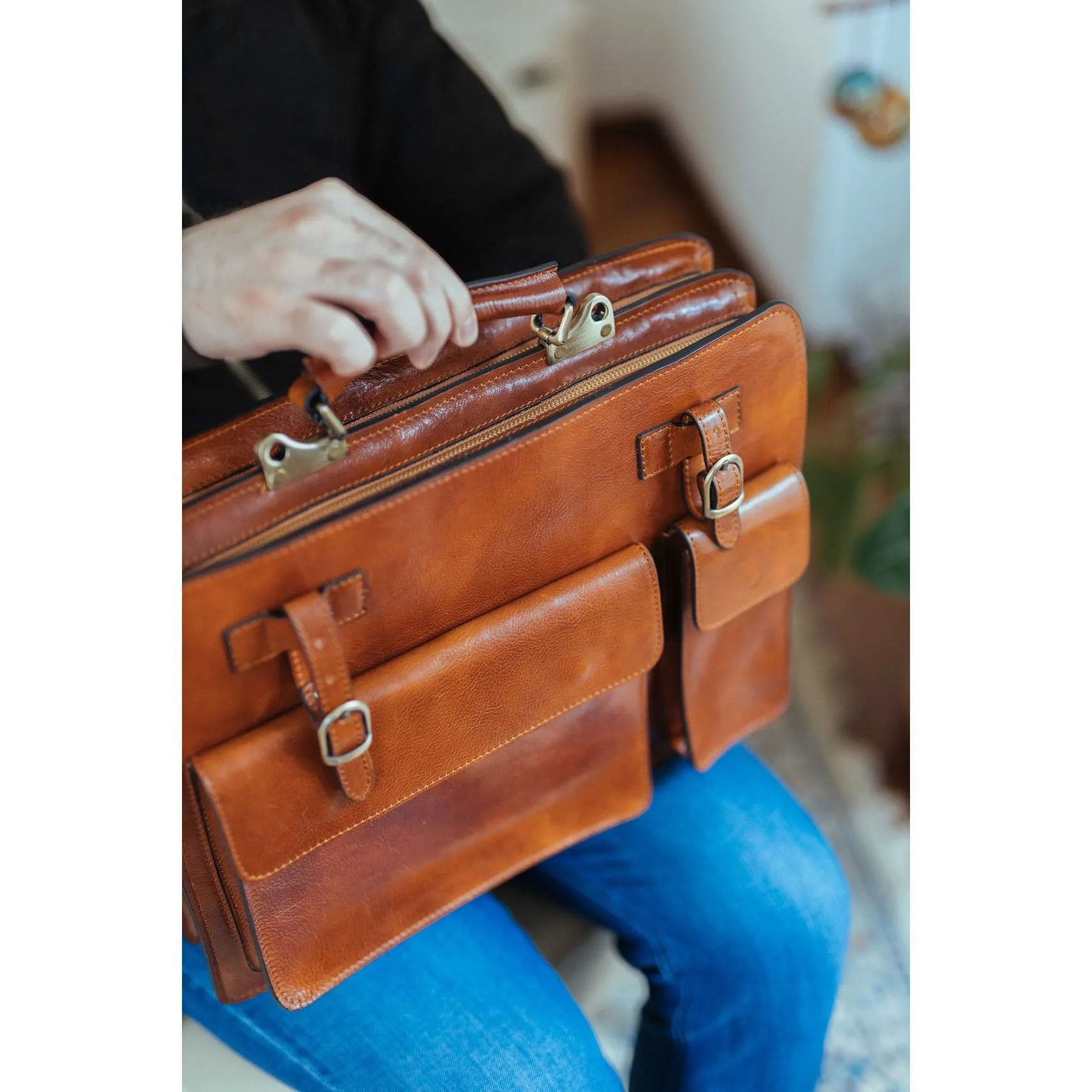 Dazzlo Leather Laptop Briefcase - Brown - 16"